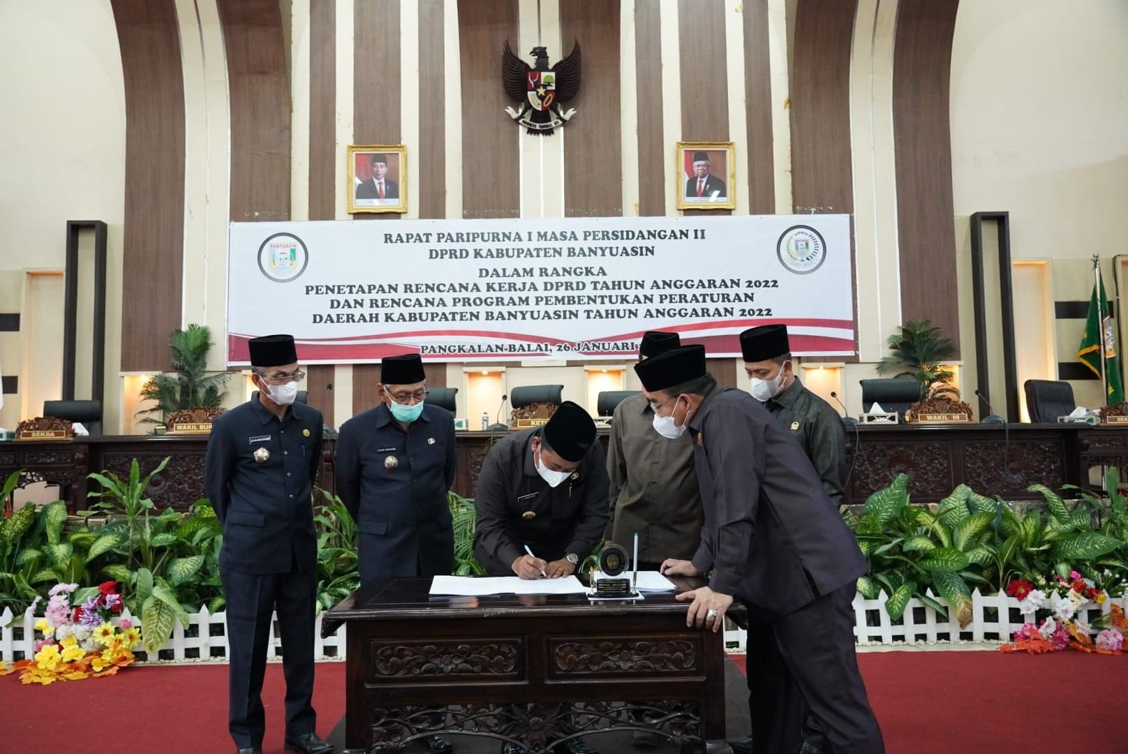 011BCCDA-D256-46AC-99F4-FFC7A3F14961