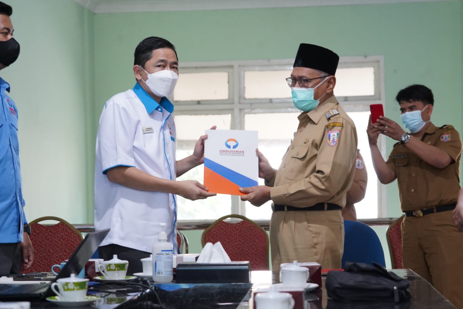 9C6BB0AE-D996-443D-BDE7-0D53C2581993