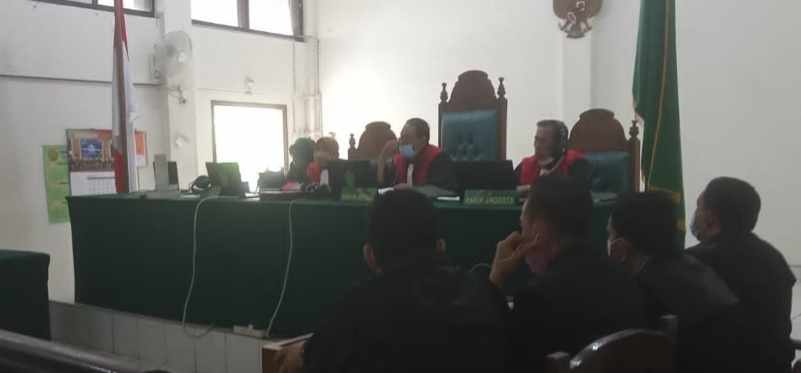 C03F7323-0808-4482-9FE5-B358F96737B9