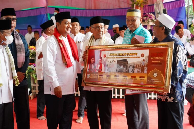 3B95CA7C-FD53-43F4-A429-121E04D60A94