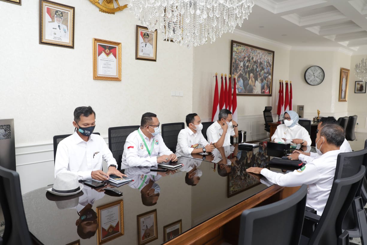 DB395DD9-5320-484E-B3AC-9953E71EC143