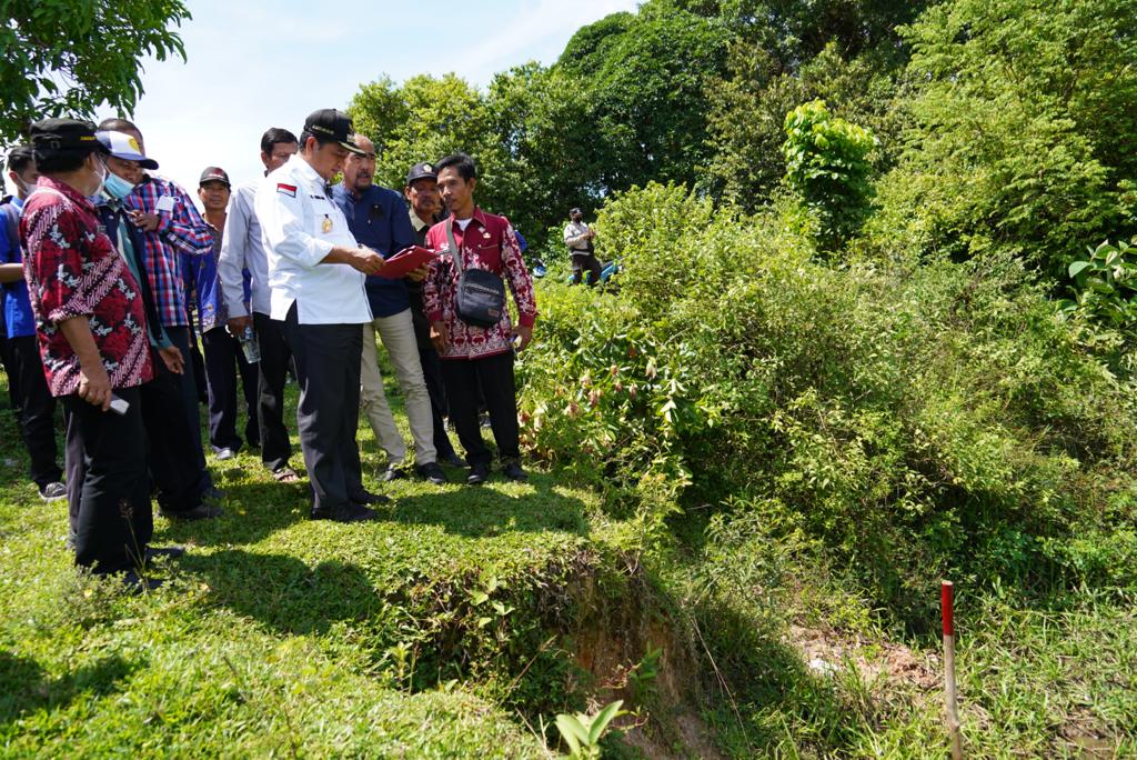 41484608-AAFB-48F7-BB44-EAB1624FCE17