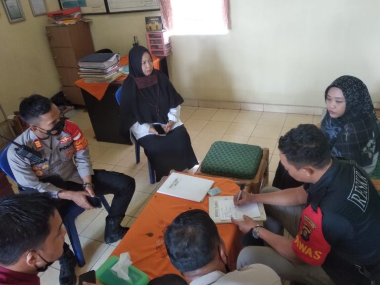 751CD675-4A33-40BC-923A-F1CBE79848B2