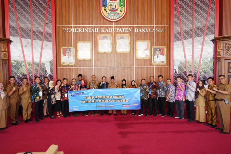 3FF9FEFF-94F2-4CE6-8DD4-4F17B3AE72AD