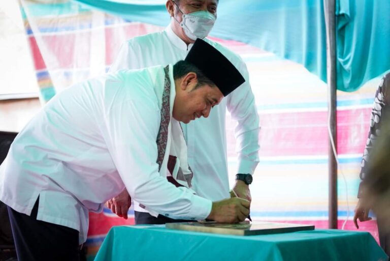 293C879D-AACD-4BAB-BC52-A6D2AD85FED7