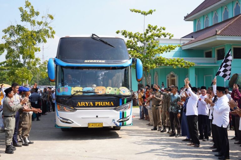 ABF18EE7-7A0C-41BB-B33F-24B2E1FB988A