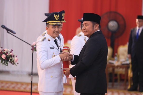 daf1a0f5580bb5edd50b1320beb54ccc