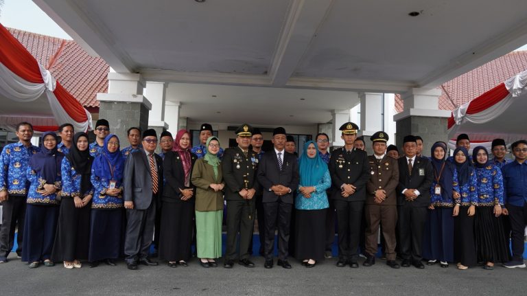 Upacara-Peringatan-Hari-Pahlawan-Tingkat-Kab.Oki-Tahun-2023-3-768x431