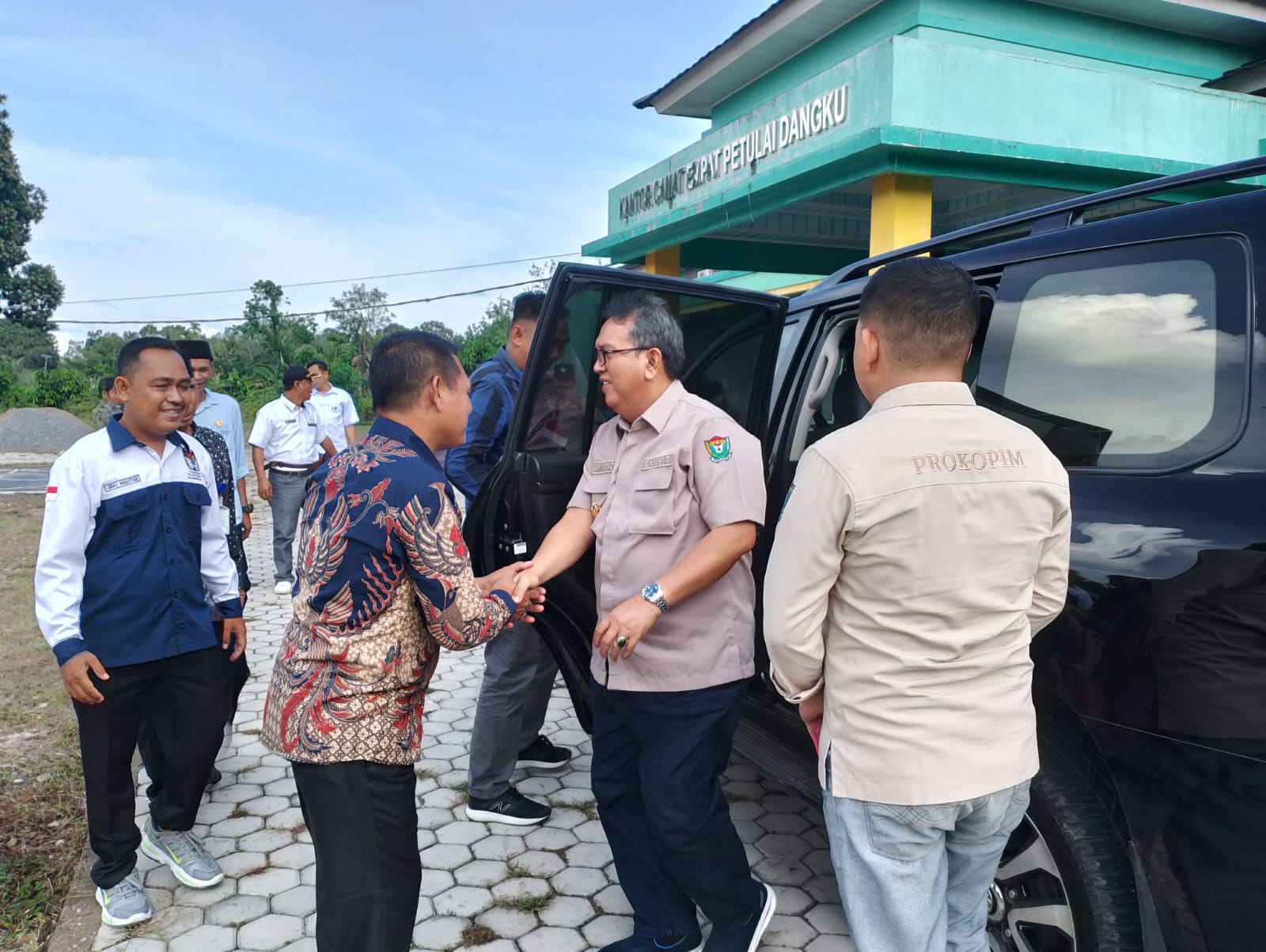 7ee1d1213e654e989bcde1de8300af01