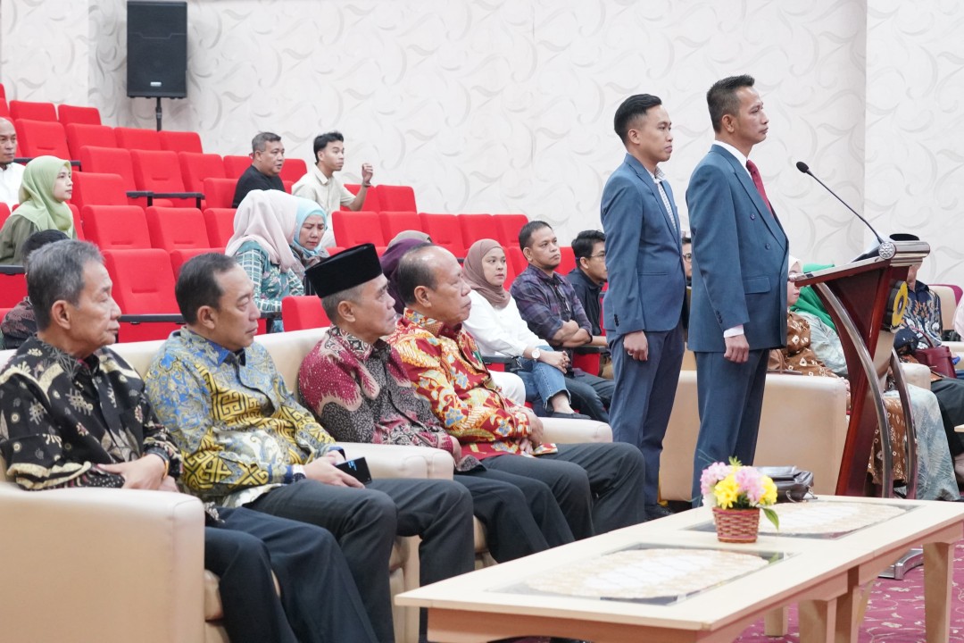 wabup-ogan-ilir-hadiri-ujian-terbuka-promosi-doktor-ilmu-hukum-di-universitas-sriwijaya